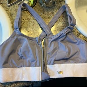 SheFit High Impact Bra